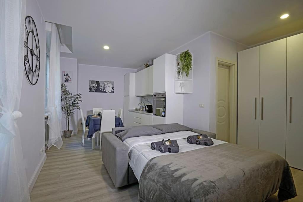 Suite In Centro Storico Porto Di Savona-Spiagge Exterior photo